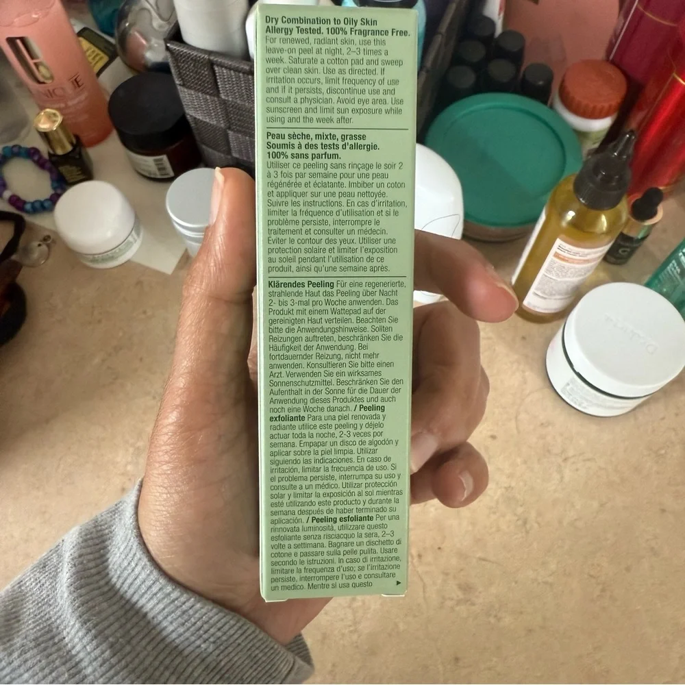 Clinique's Clarifying Do-Over Peel -NEW IN ORIGINAL PACKAGING - Picture 3 of 7